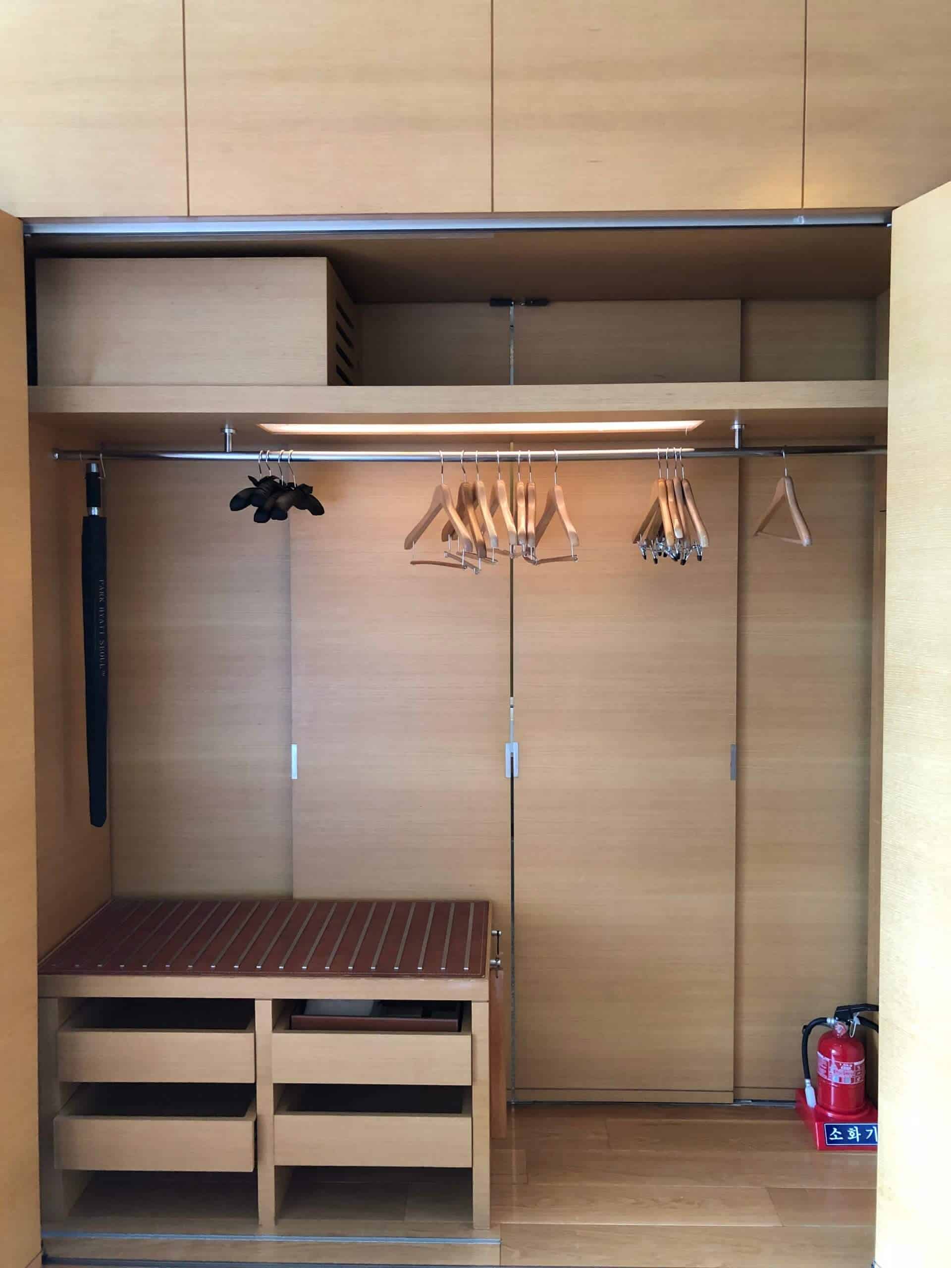 広々としたクローゼット