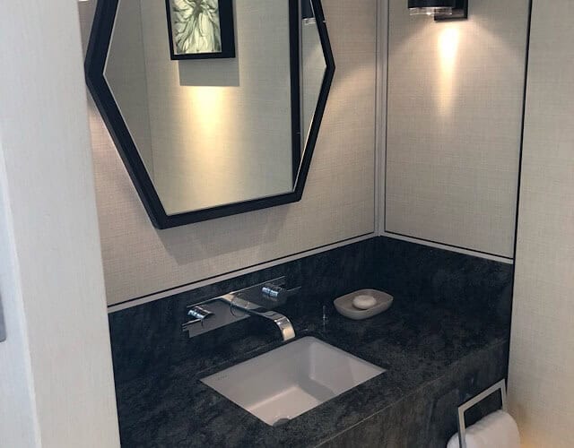 独立したトイレ