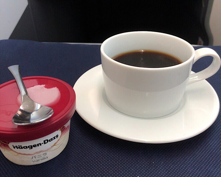 ホットコーヒーとハーゲンダッツ