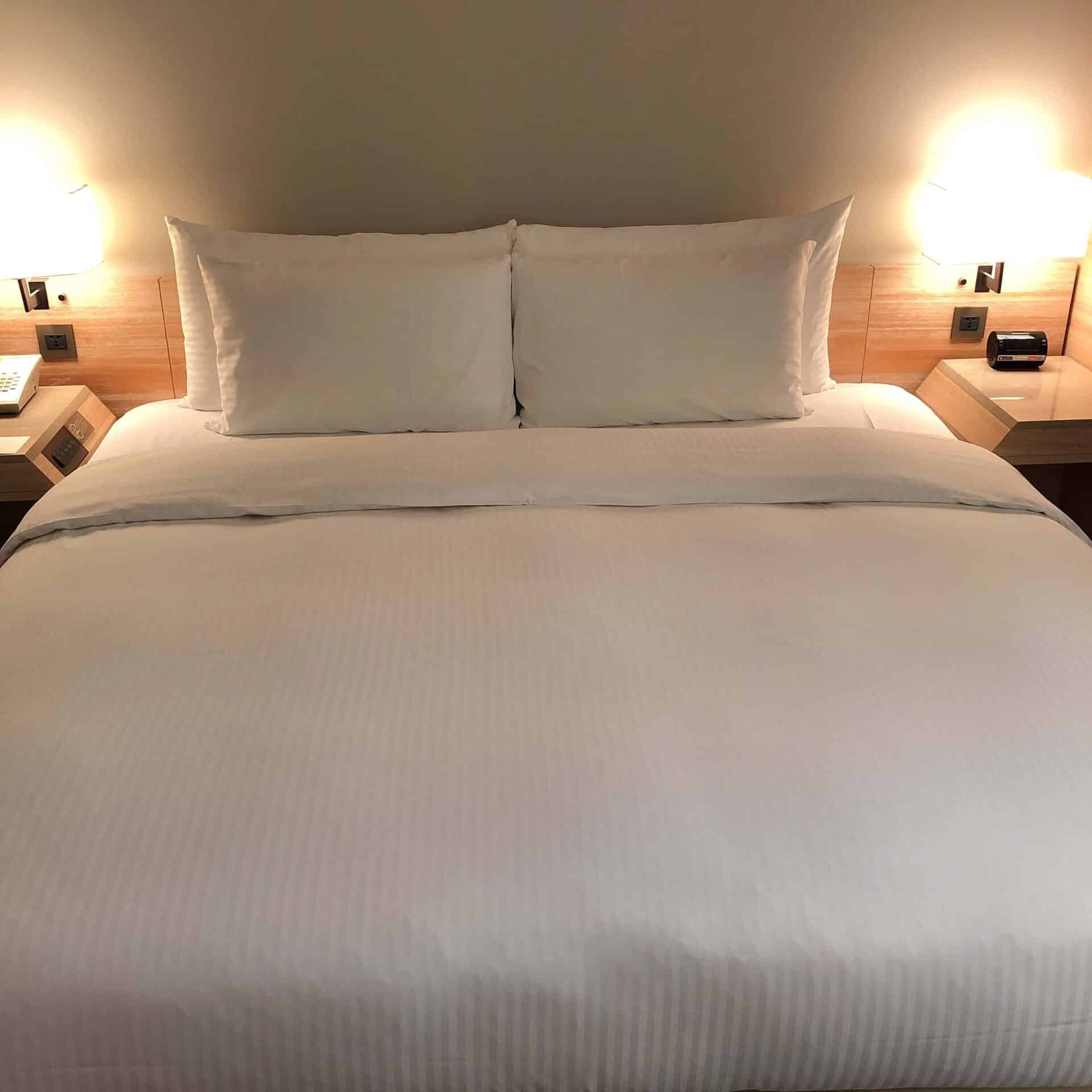 キングサイズのベッド