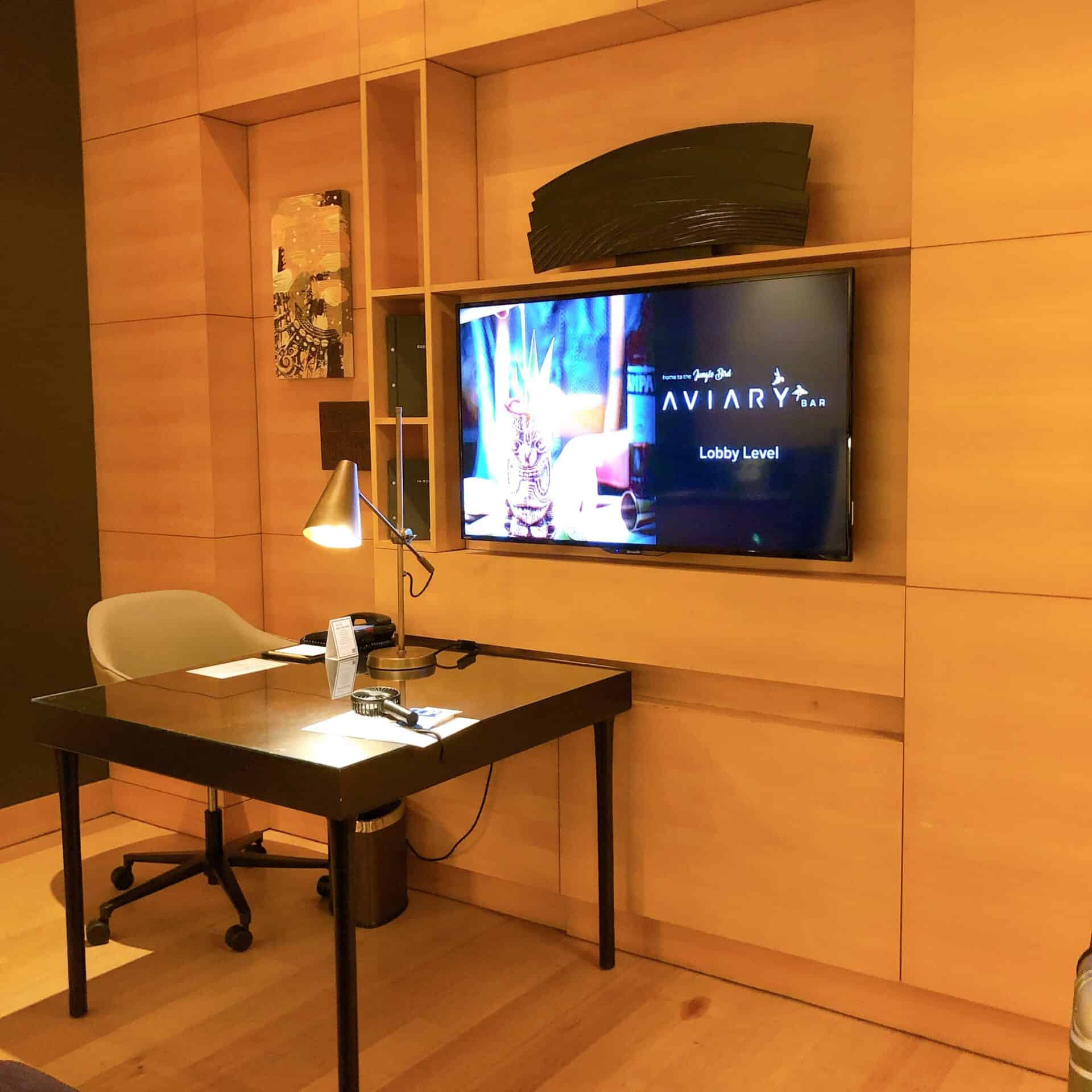 ワーキング用デスク