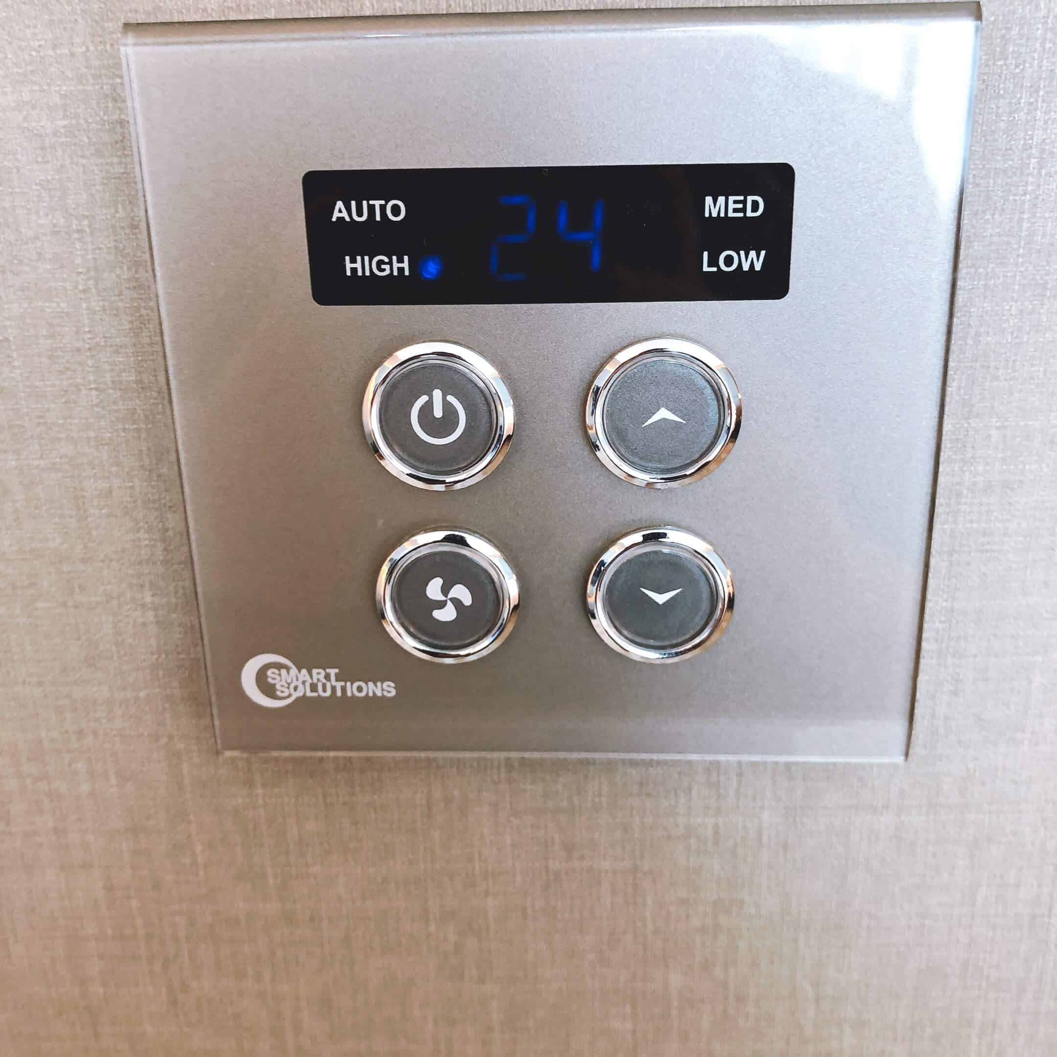 エアコンの温度調節