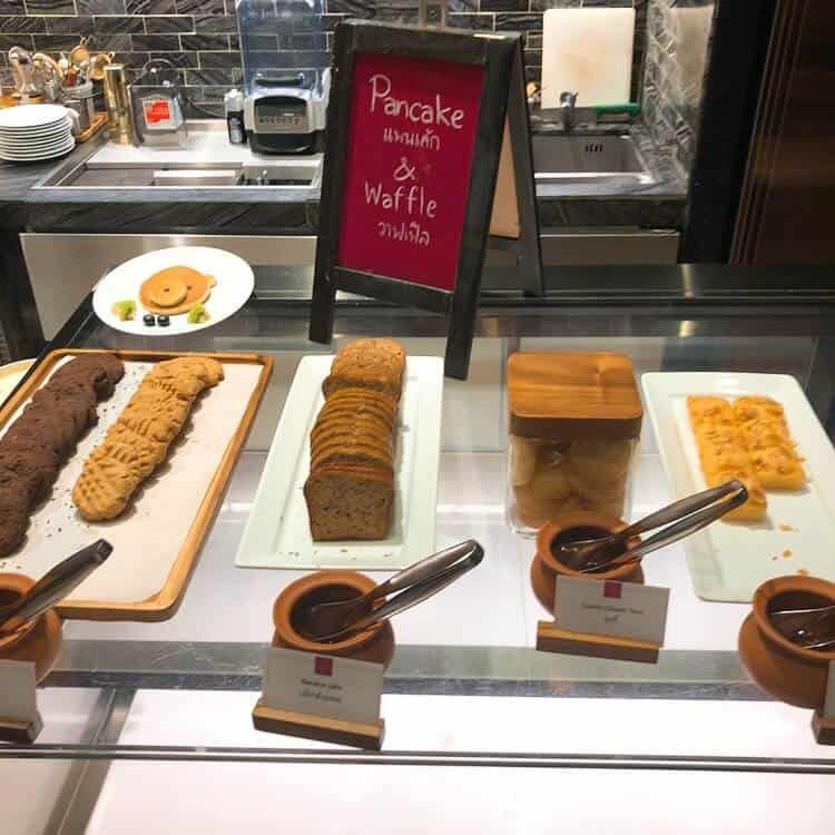 ビスケットや一口サイズのお菓子