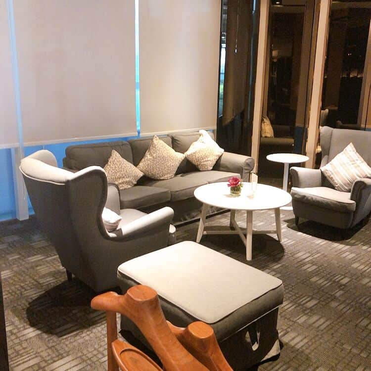 団体客向けの半個室型のラウンジ