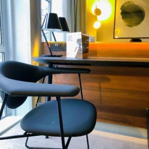 ワーキングデスク