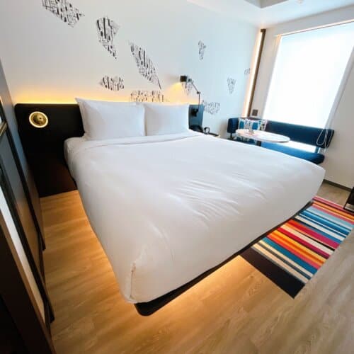 キングサイズのベッド