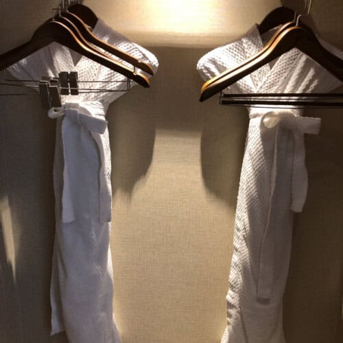 ロッテシティホテル九老のバスローブ