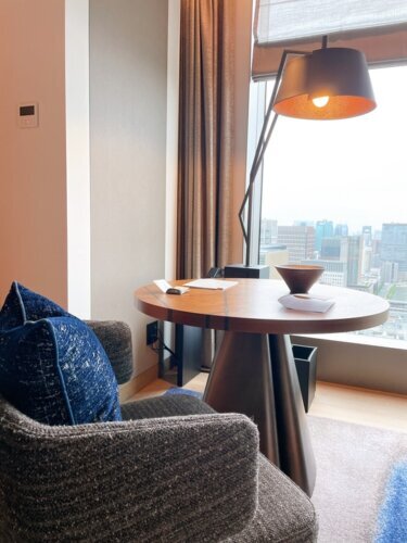 ワーキングデスク