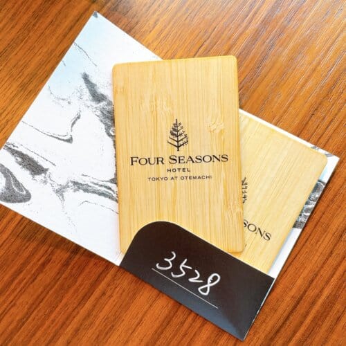 木製のカードキー