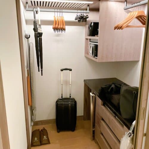 クローゼットの全体の様子