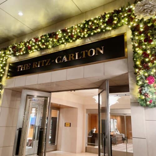 リッツカールトン東京の入り口