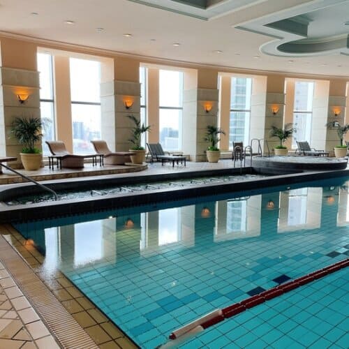 プールエリア全体の様子