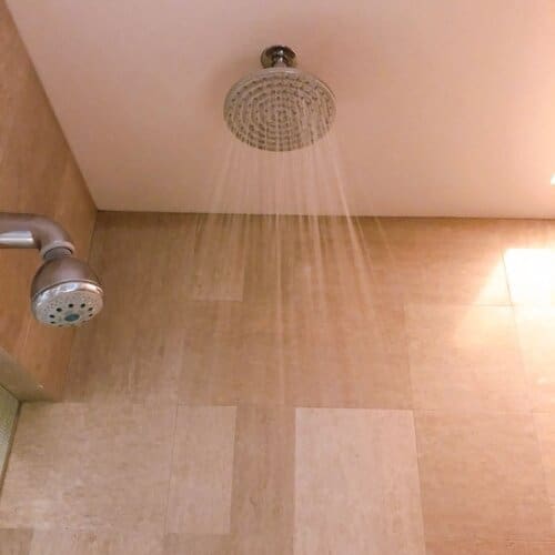 シャワーの水圧