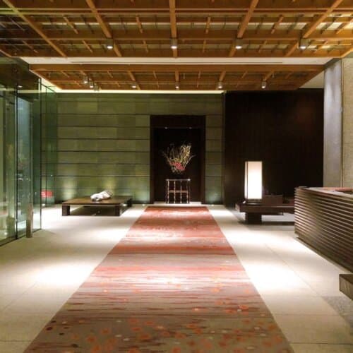 マンダリンオリエンタル東京の車寄せコーナー