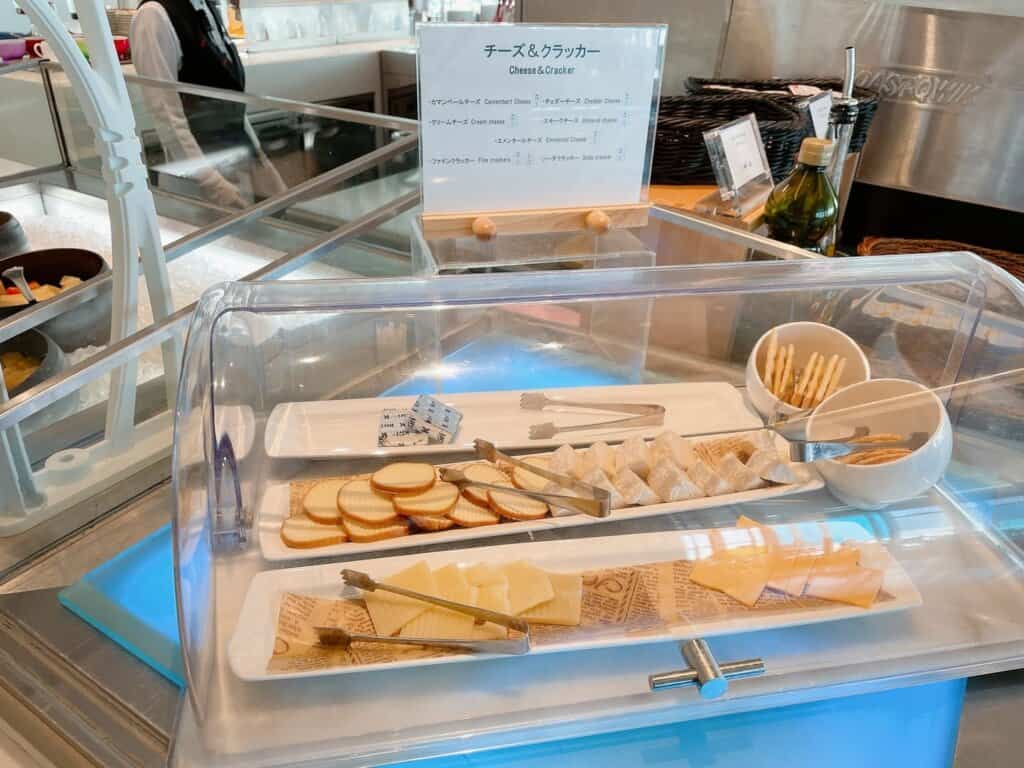 チーズコーナー