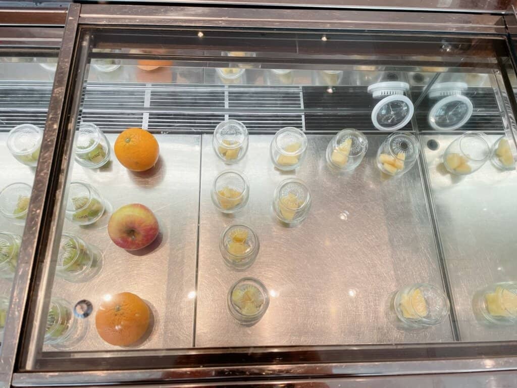 フルーツコーナー