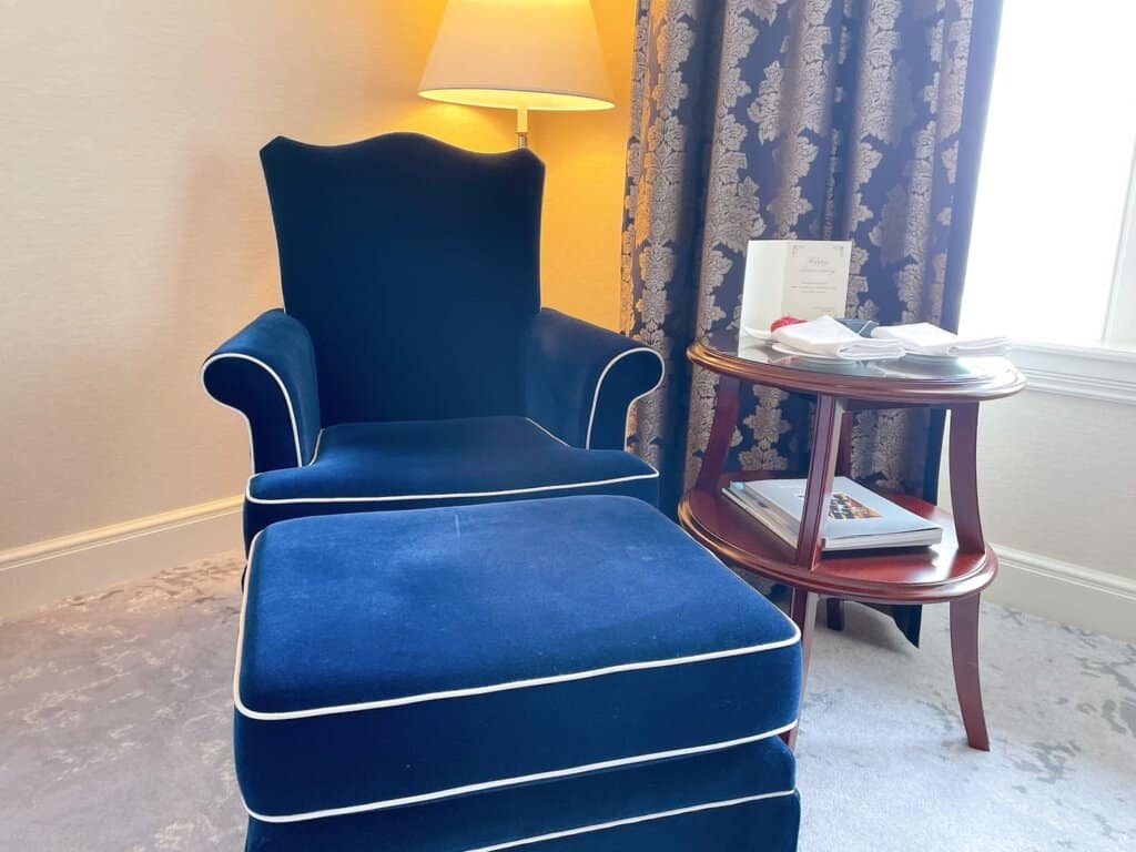 一人がけ用のソファ