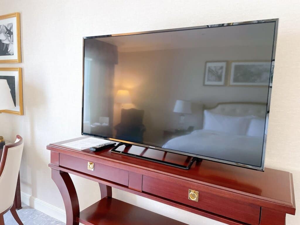 SONY製の55型液晶テレビ