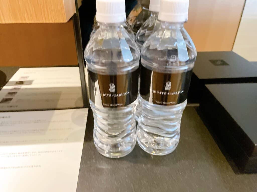 ミネラルウォーター