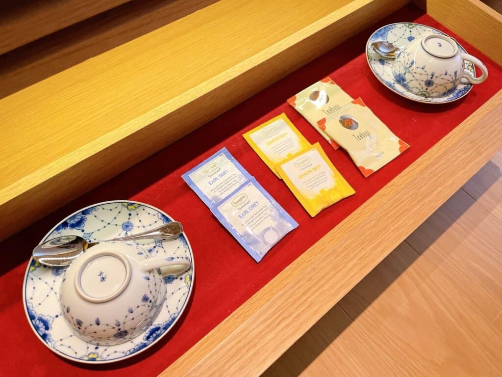 引き出しの中に入っていたティーバッグ類