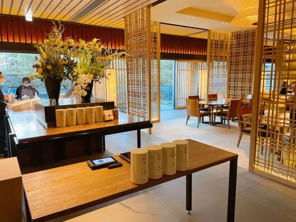 ロビーラウンジ全体の様子