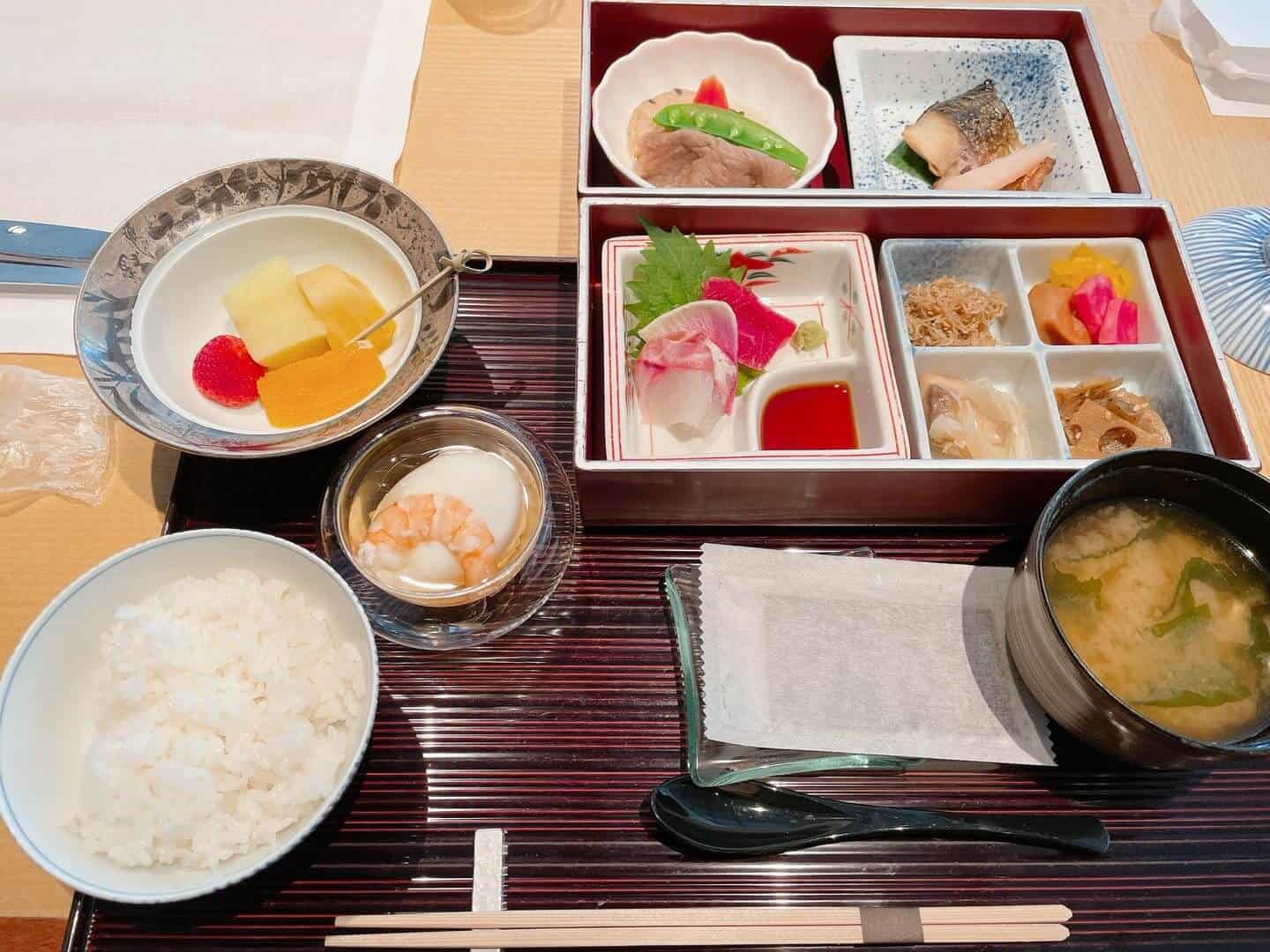 和朝食メニュー