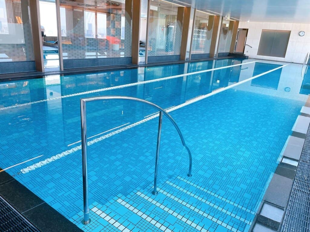 プールエリア全体の様子