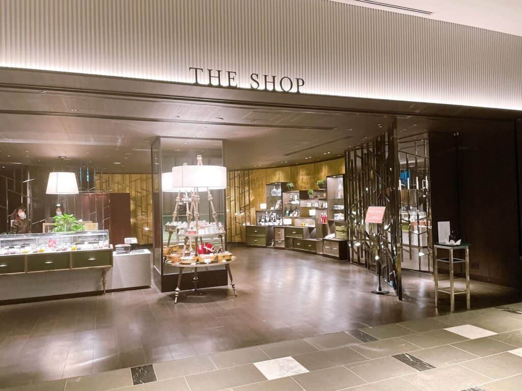THE SHOP at the Parkの入り口