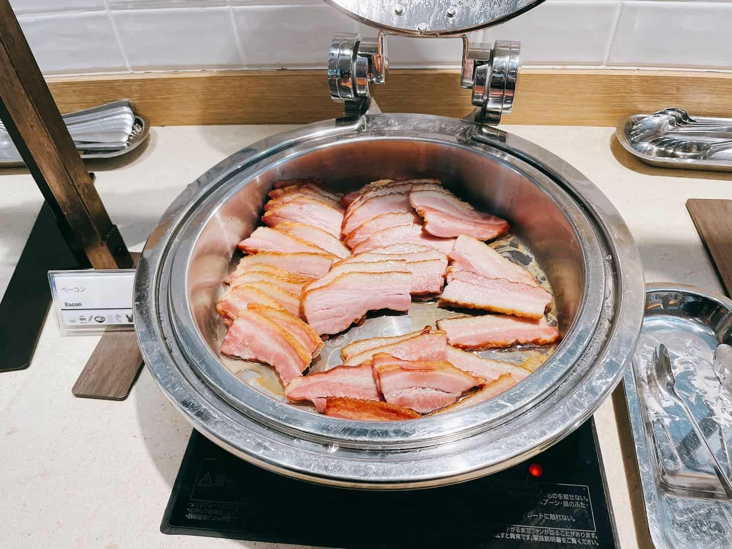 厚切りベーコン