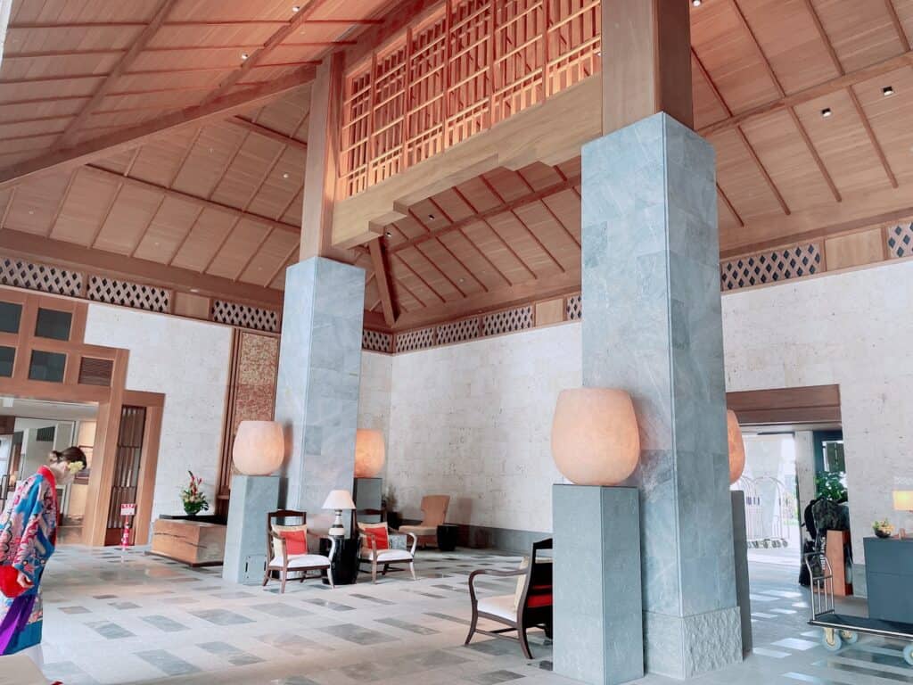 日中のロビーの様子