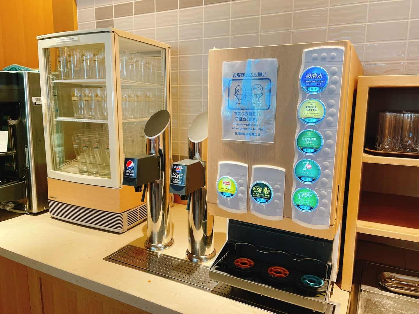 ドリンクサーバー