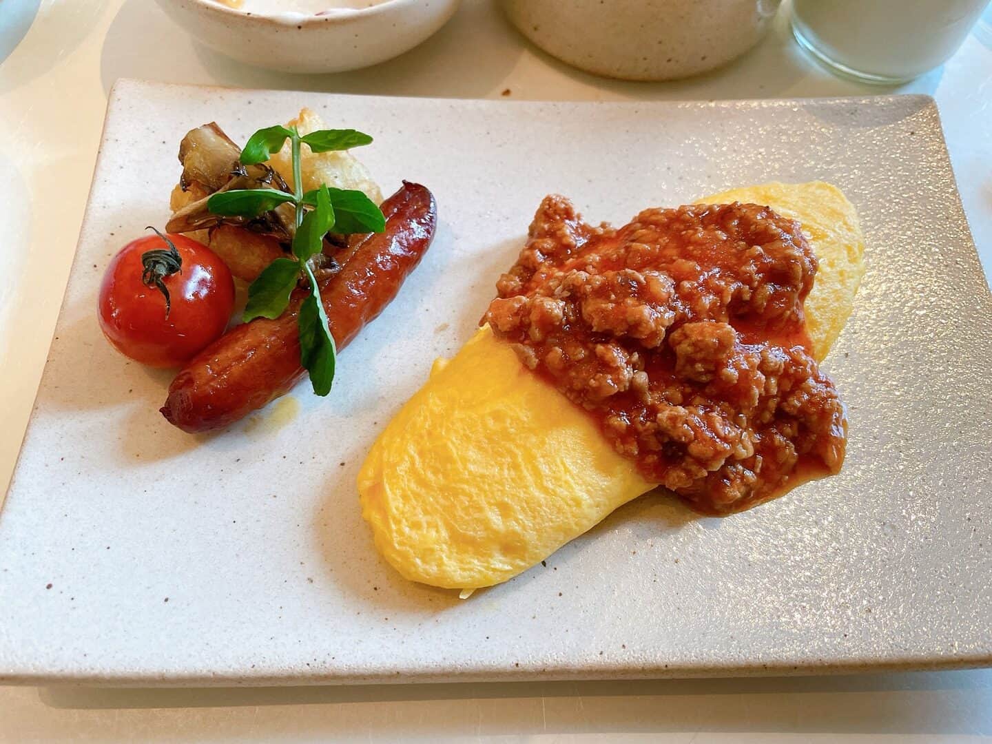 ミートオムレツ