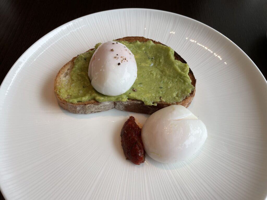 アボカドトースト