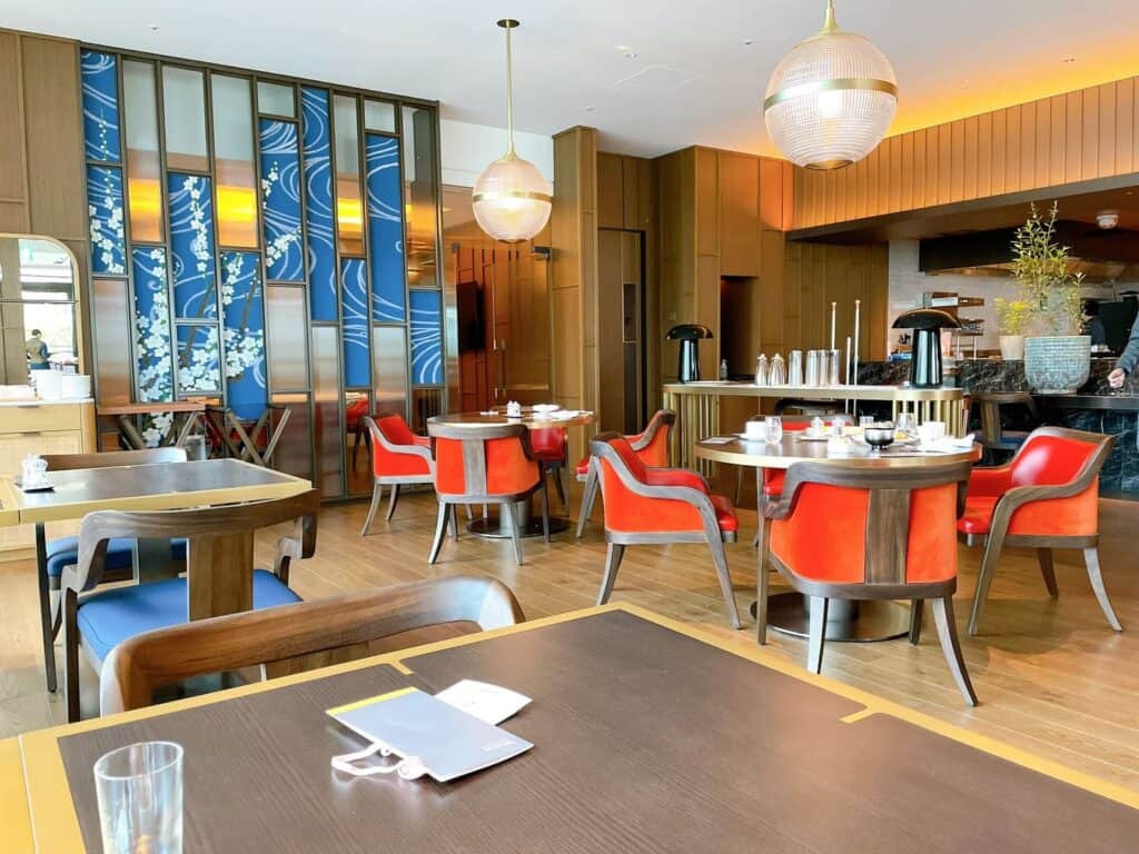 レストラン全体の様子