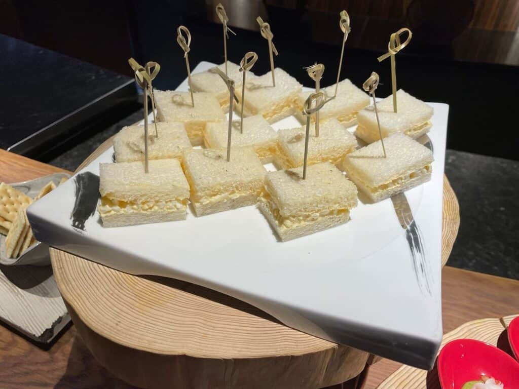 トリュフ塩のかかったたまごサンド