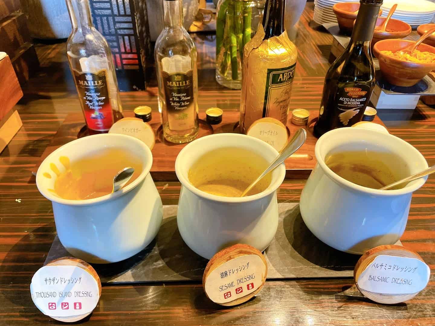 ドレッシングコーナー