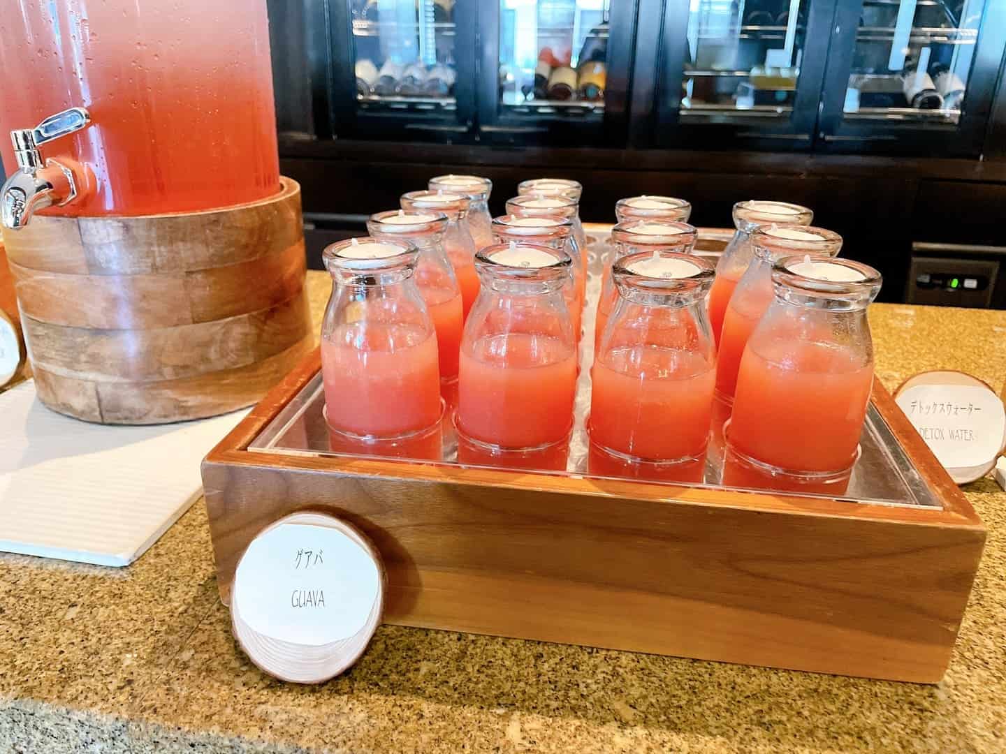 南国らしいグァバジュース