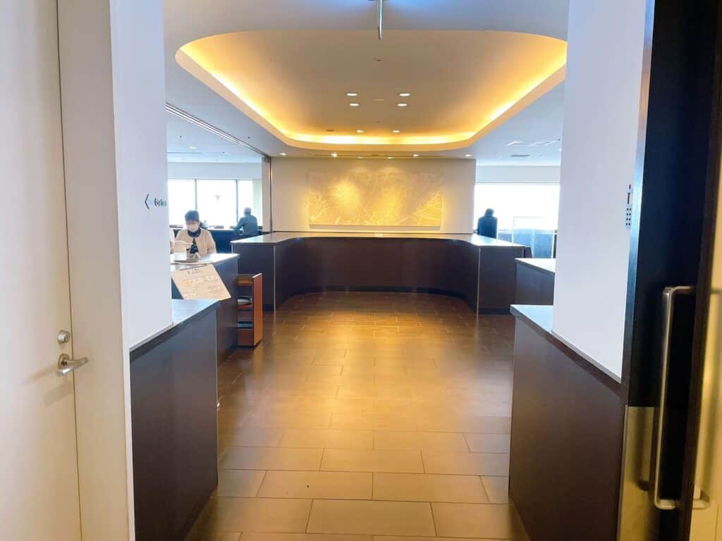 サクララウンジの入口