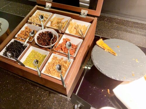 ナッツコーナー