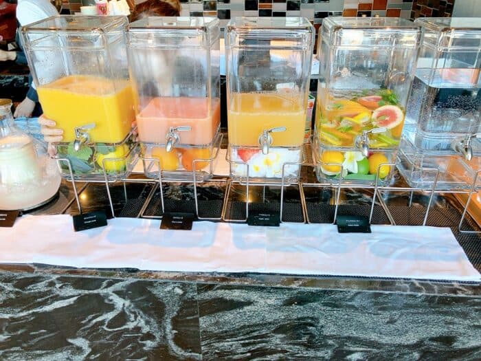 グレープフルーツジュースはオレンジジュース