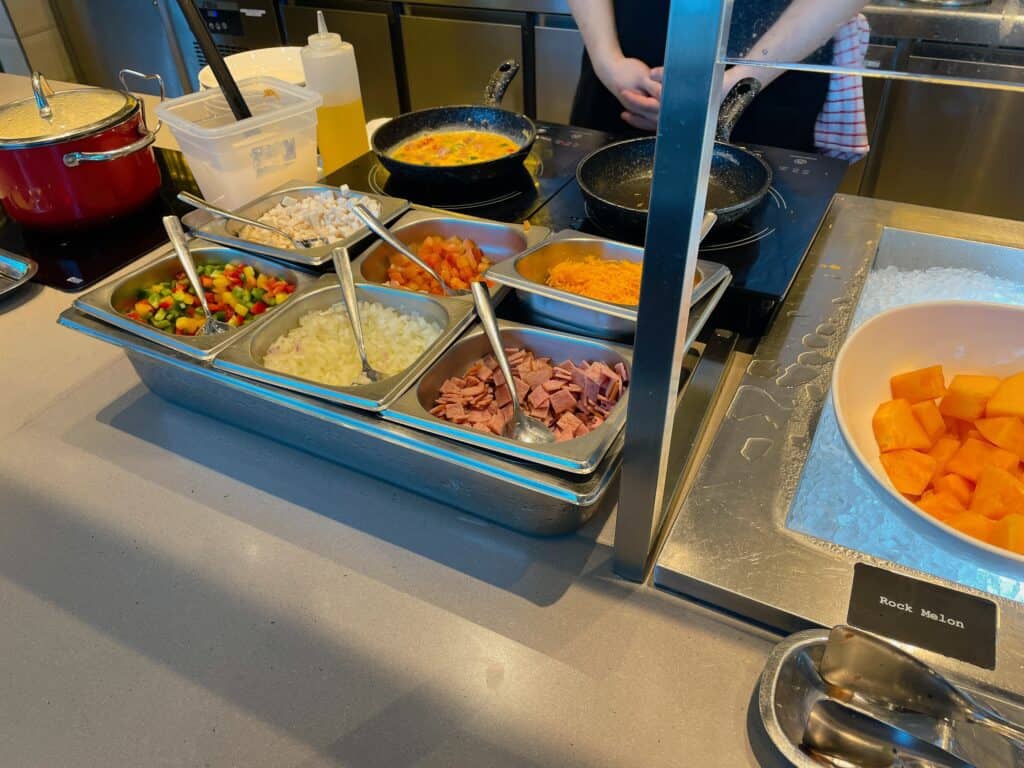 エッグステーション