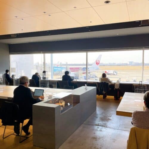 羽田空港パワーラウンジ
