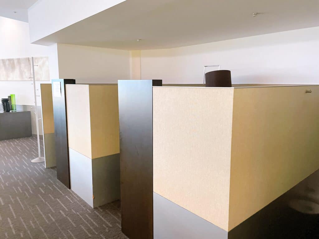 半個室になっているマッサージチェア