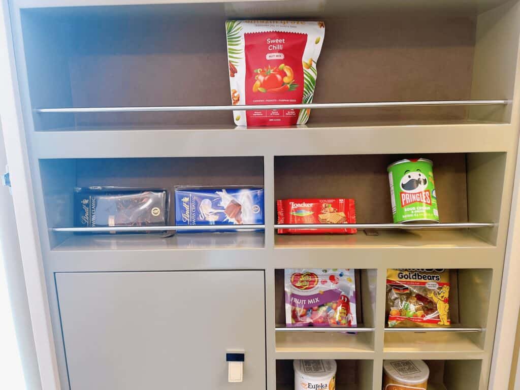 有料のスナックコーナー