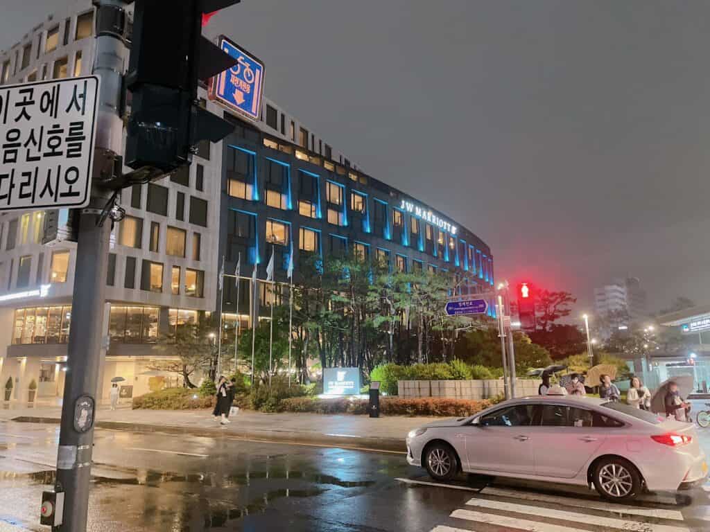 JWマリオット東大門スクエア ソウルの建物