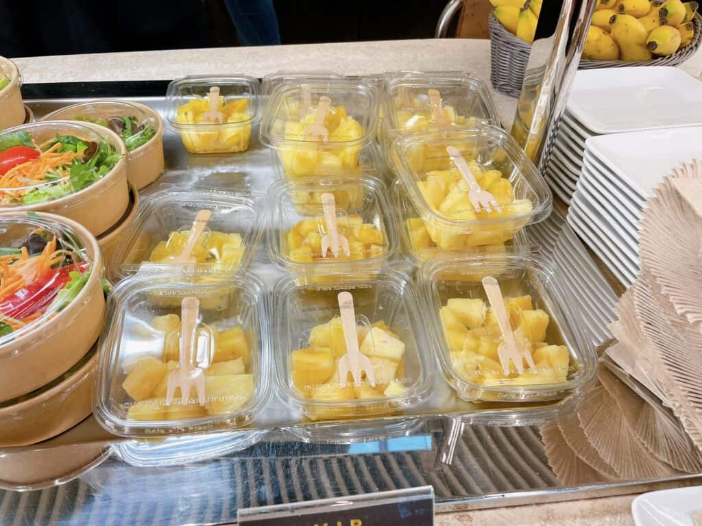 カットフルーツなど