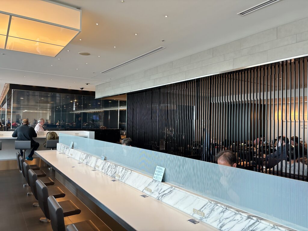 羽田T3のANAラウンジ