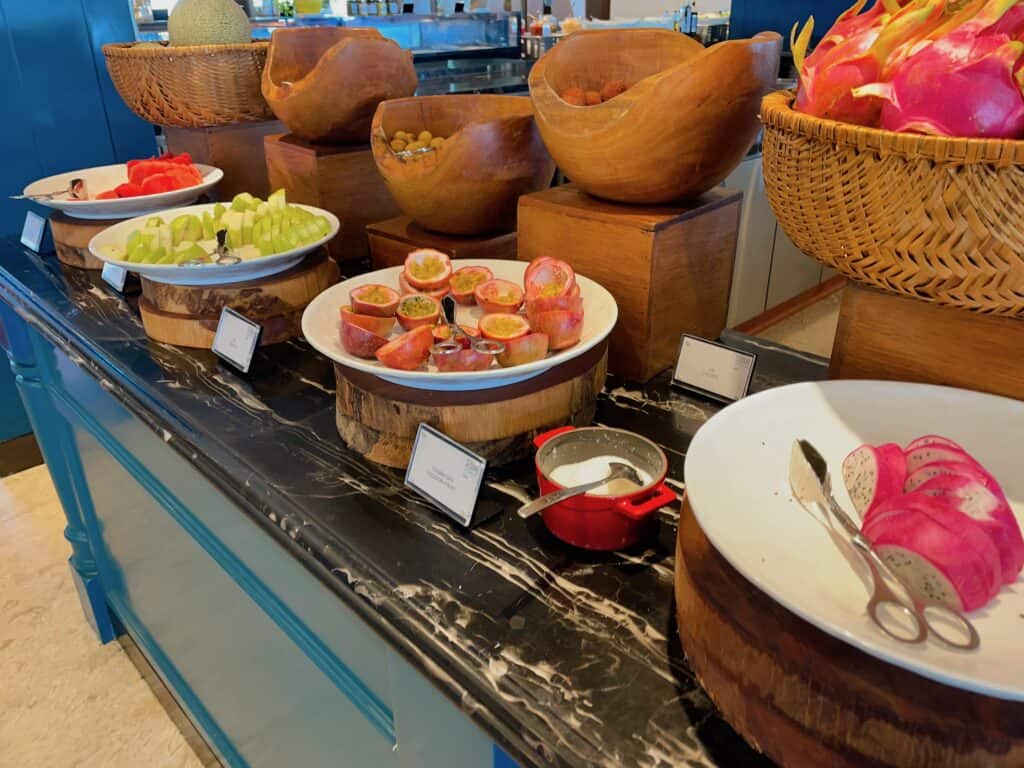 カットフルーツコーナー