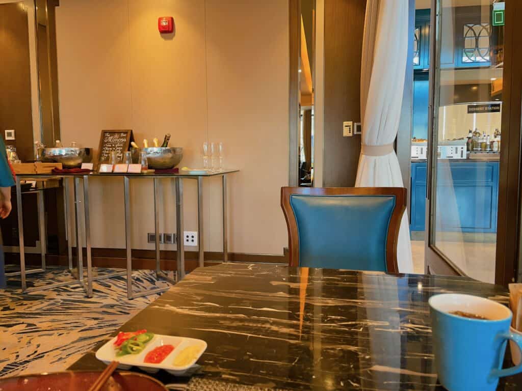 マリオットボンヴォイ会員向けのテーブル