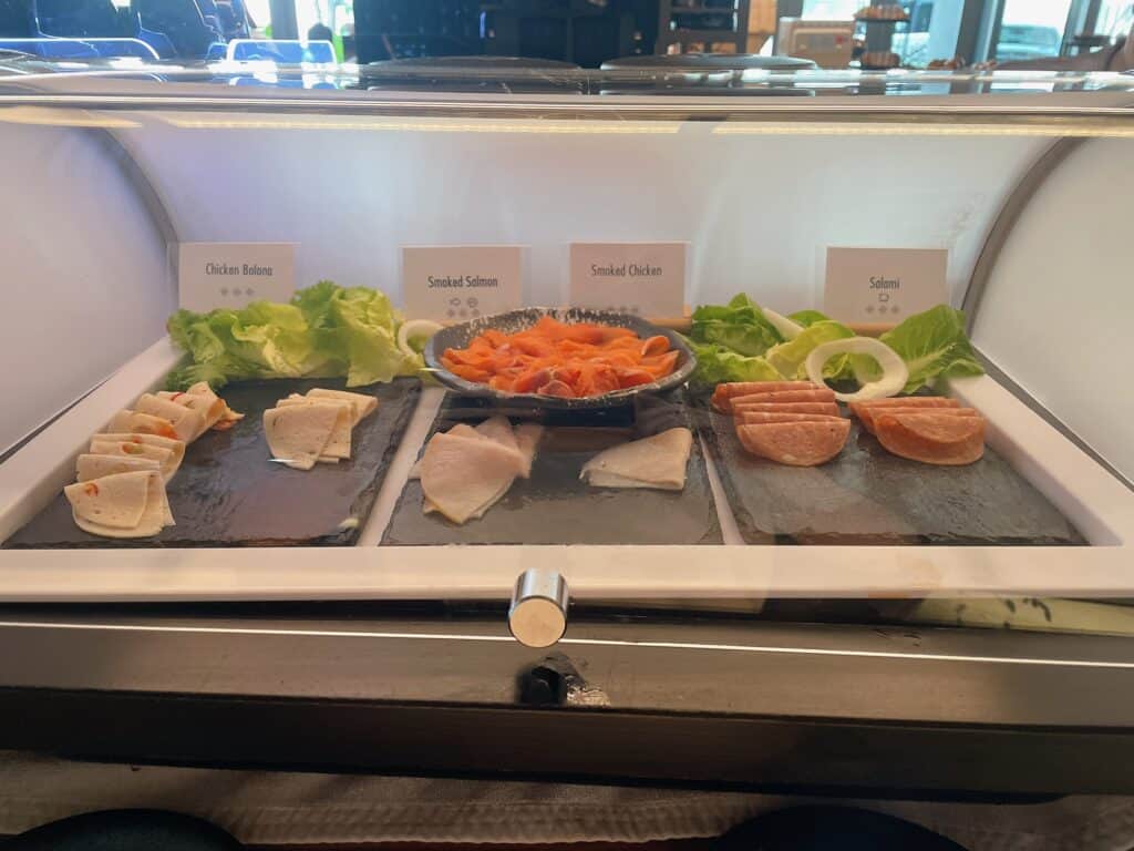 スモークサーモンとハム